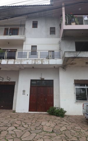 Apartamento para alugar com 245m², 3 quartos e 1 vagaFachada