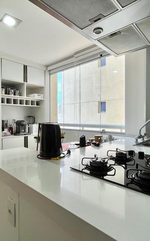 Apartamento para alugar com 104m², 3 quartos e 2 vagas Apartamento para alugar com 104m², 3 quartos e 2 vagasCozinha