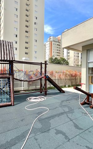 Apartamento para alugar com 104m², 3 quartos e 2 vagas Apartamento para alugar com 104m², 3 quartos e 2 vagasÁrea comum - Playground