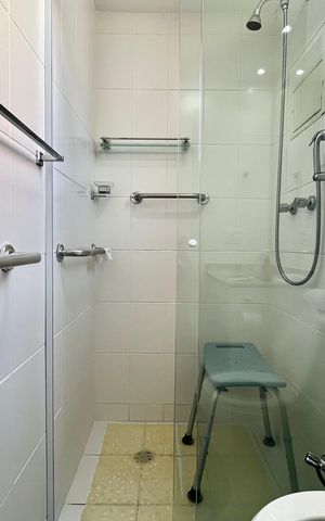 Apartamento para alugar com 104m², 3 quartos e 2 vagas Apartamento para alugar com 104m², 3 quartos e 2 vagasBanheiro da Suíte 1