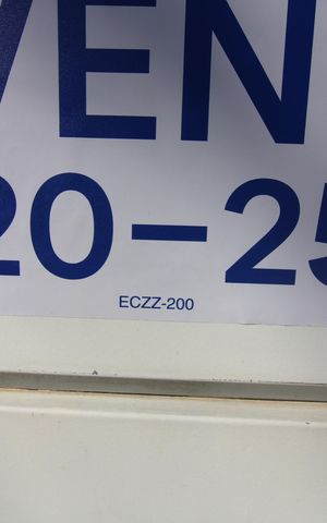Casa à venda com 220m², 3 quartos e 3 vagascod. placa
