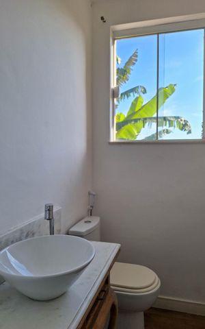 Casa para alugar com 100m², 3 quartos e 2 vagas Casa para alugar com 100m², 3 quartos e 2 vagasLavabo