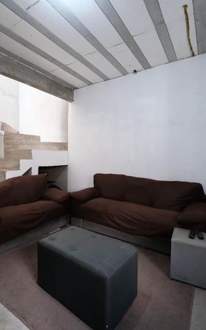 Casa à venda com 206m², 3 quartos e 2 vagasSala