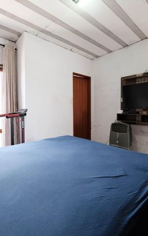 Casa à venda com 206m², 3 quartos e 2 vagasSuíte