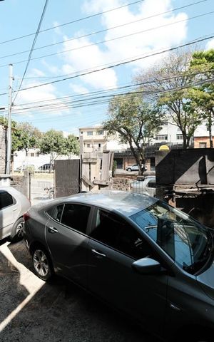 Casa à venda com 206m², 3 quartos e 2 vagasSala