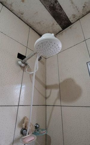 Casa à venda com 206m², 3 quartos e 2 vagasBanheiro