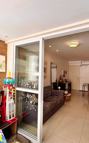 Apartamento à venda com 90m², 3 quartos e 2 vagasSala