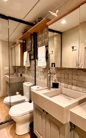 Apartamento à venda com 90m², 3 quartos e 2 vagas Apartamento à venda com 90m², 3 quartos e 2 vagasBanheiro da Suíte 2