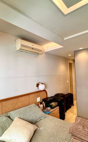 Apartamento à venda com 90m², 3 quartos e 2 vagas Apartamento à venda com 90m², 3 quartos e 2 vagasSuíte