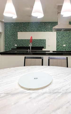 Casa para alugar com 247m², 3 quartos e 2 vagas Casa para alugar com 247m², 3 quartos e 2 vagasCozinha