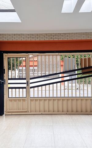 Casa para alugar com 247m², 3 quartos e 2 vagas Casa para alugar com 247m², 3 quartos e 2 vagasVista da Sala
