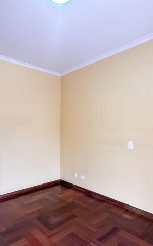 Casa para alugar com 247m², 3 quartos e 2 vagas Casa para alugar com 247m², 3 quartos e 2 vagasSuite