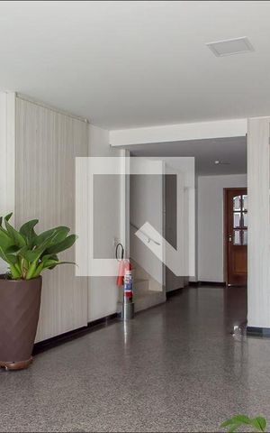 Apartamento à venda com 74m², 2 quartos e 1 vaga Apartamento à venda com 74m², 2 quartos e 1 vagaÁrea comum - Hall