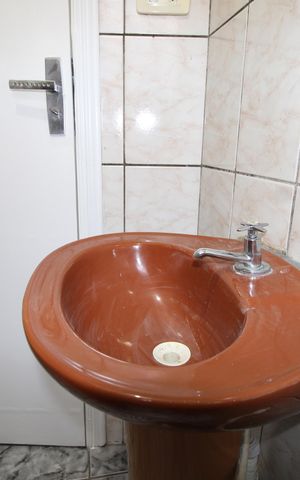 Casa para alugar com 40m², 1 quarto e sem vagaBanheiro