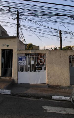 Casa para alugar com 40m², 1 quarto e sem vagaFachada