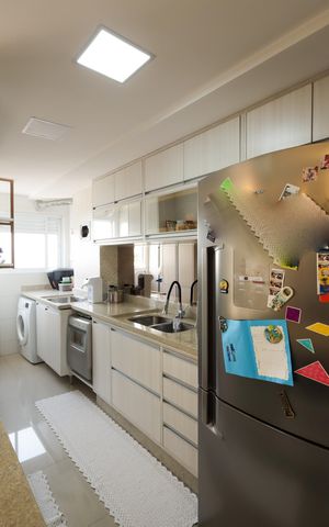 Apartamento para alugar com 65m², 2 quartos e 1 vaga Apartamento para alugar com 65m², 2 quartos e 1 vagaCozinha e Área de Serviço