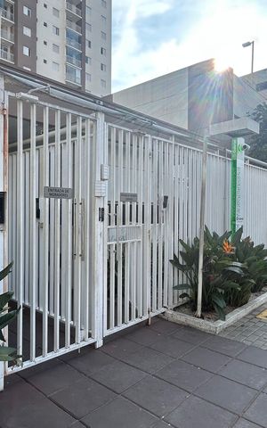 Apartamento para alugar com 65m², 2 quartos e 1 vaga Apartamento para alugar com 65m², 2 quartos e 1 vagaFachada