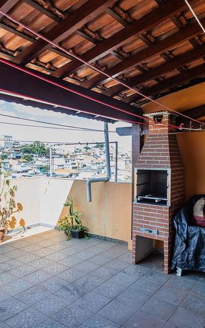 Casa à venda com 80m², 3 quartos e sem vagaTerraço com churrasqueira e área de serviço