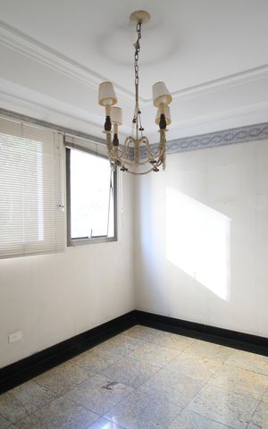 Apartamento à venda com 242m², 3 quartos e 4 vagasCopa 