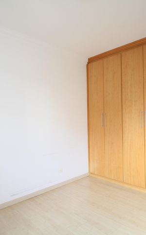 Apartamento à venda com 242m², 3 quartos e 4 vagas Suíte 2
