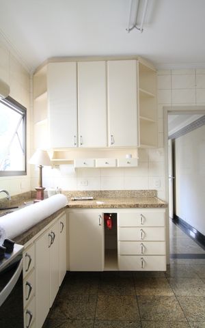 Apartamento à venda com 242m², 3 quartos e 4 vagasCozinha