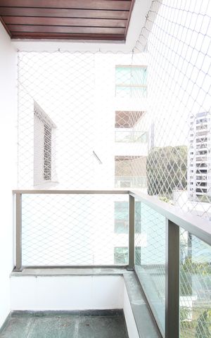 Apartamento à venda com 242m², 3 quartos e 4 vagasVaranda Suíte 1