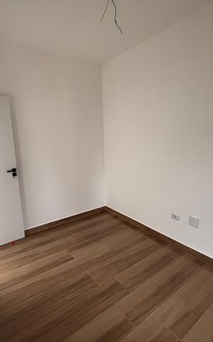 Casa à venda com 174m², 3 quartos e 4 vagas Casa à venda com 174m², 3 quartos e 4 vagasQuarto 2