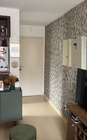 Casa de condomínio à venda com 44m², 2 quartos e 1 vaga Casa de condomínio à venda com 44m², 2 quartos e 1 vagaSala