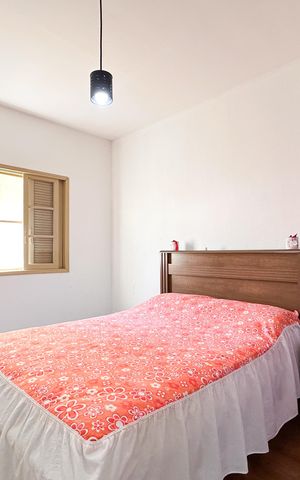 Casa à venda com 130m², 3 quartos e 3 vagasQuarto 2