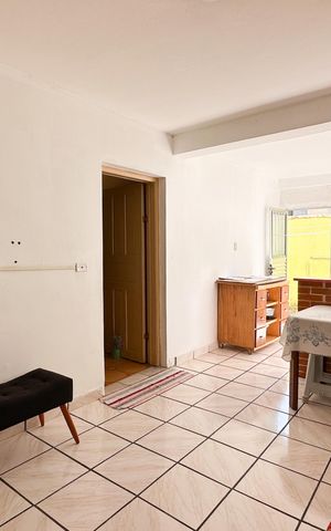 Casa à venda com 130m², 3 quartos e 3 vagasSala 2
