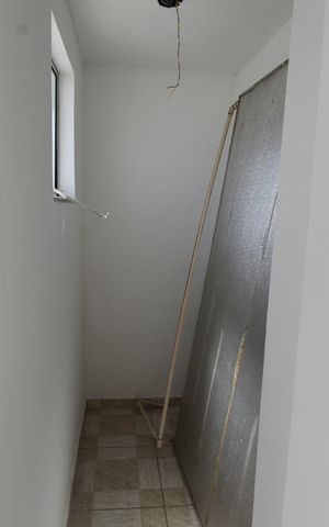 Casa de condomínio à venda com 157m², 2 quartos e 1 vagaCobertura