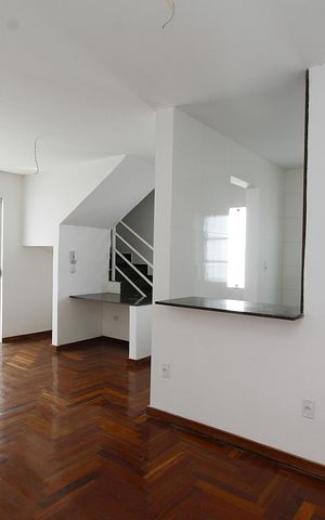 Casa de condomínio à venda com 157m², 2 quartos e 1 vagaSala