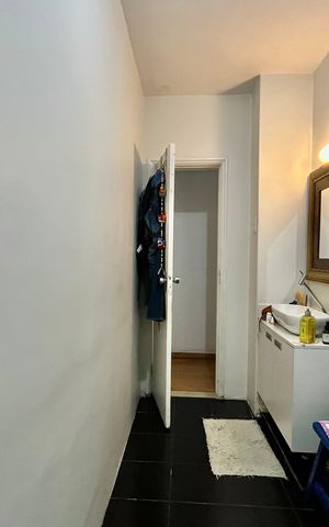 Apartamento à venda com 69m², 2 quartos e sem vagaBanheiro 