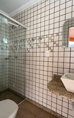 Casa à venda com 233m², 3 quartos e 6 vagas