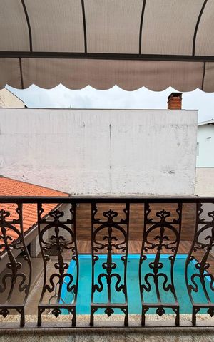 Casa à venda com 233m², 3 quartos e 6 vagas