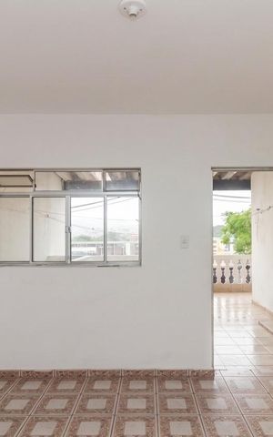 Casa para alugar com 95m², 1 quarto e sem vaga Casa para alugar com 95m², 1 quarto e sem vagaSala