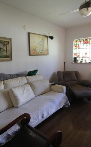 Casa de condomínio à venda com 675m², 6 quartos e 4 vagasQuarto 3