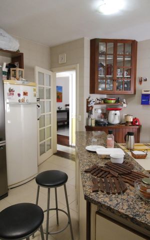 Casa de condomínio à venda com 675m², 6 quartos e 4 vagasCozinha