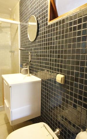 Casa de condomínio à venda com 675m², 6 quartos e 4 vagasBanheiro da Suíte 6 casa 2