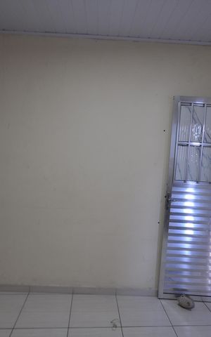 Casa para alugar com 100m², 2 quartos e sem vagaQuarto de serviço