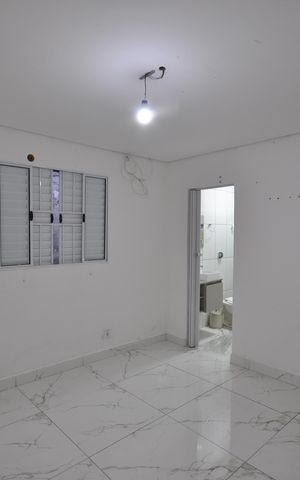 Casa para alugar com 100m², 2 quartos e sem vagaQuarto Suíte