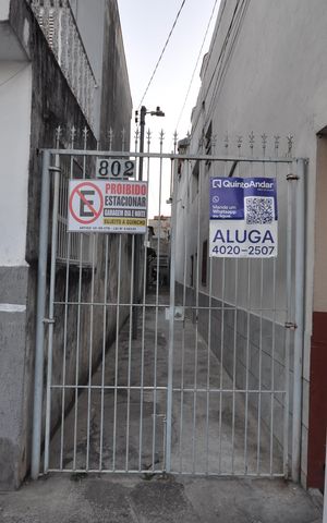 Casa para alugar com 100m², 2 quartos e sem vagaFachada