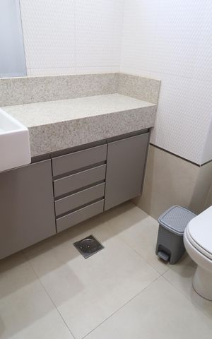 Apartamento para alugar com 73m², 2 quartos e 2 vagasBanheiro do Quarto 2