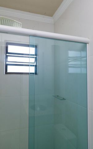Apartamento à venda com 98m², 3 quartos e 2 vagas Apartamento à venda com 98m², 3 quartos e 2 vagasBanheiro da Suíte
