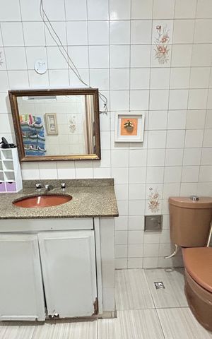 Apartamento para alugar com 60m², 2 quartos e sem vagaBanheiro da Suíte