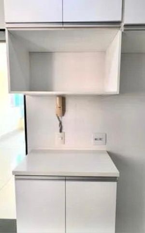 Apartamento para alugar com 82m², 3 quartos e 2 vagas Apartamento para alugar com 82m², 3 quartos e 2 vagasCozinha e Área de Serviço