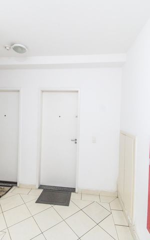 Apartamento à venda com 61m², 2 quartos e 1 vaga Apartamento à venda com 61m², 2 quartos e 1 vagaEntrada