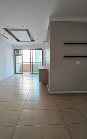 Apartamento à venda com 96m², 3 quartos e 2 vagas Apartamento à venda com 96m², 3 quartos e 2 vagasSala