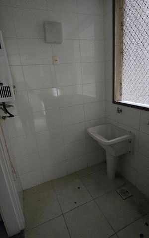 Apartamento à venda com 96m², 3 quartos e 2 vagas Apartamento à venda com 96m², 3 quartos e 2 vagasÁrea de serviço