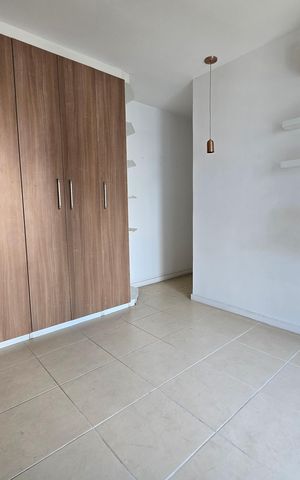 Apartamento à venda com 96m², 3 quartos e 2 vagas Apartamento à venda com 96m², 3 quartos e 2 vagasQuarto